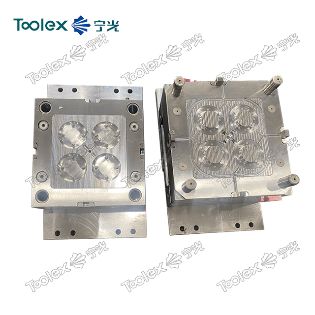 Injection mould for cover