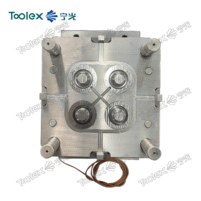 Injection mould for cover